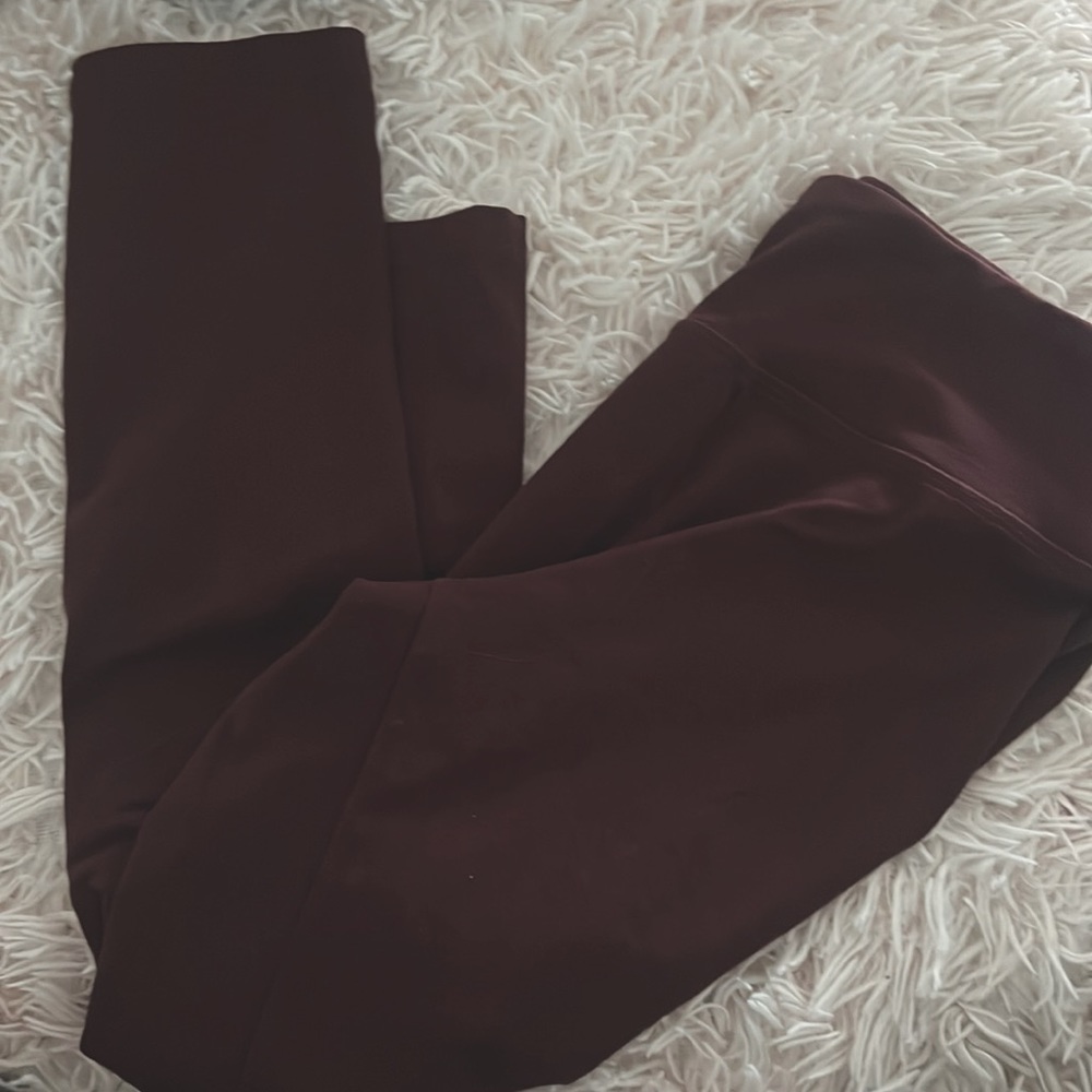 Maroon medium aerie leggings